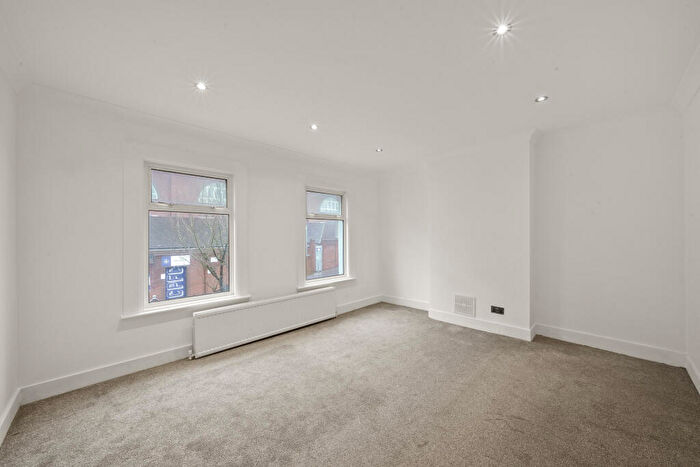 3 Bedroom Terraced House To Rent In Davidson Road, CR0