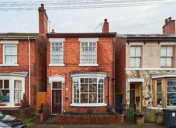 4 Bedroom Detached House For Sale In , St Judes Road West, Wolverhampton, WV6