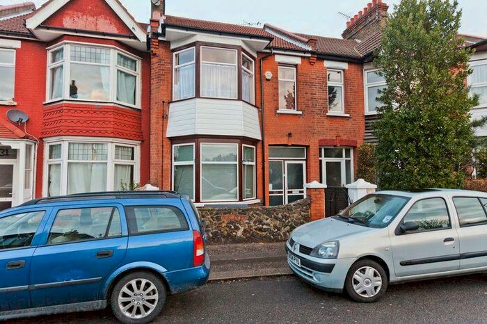 3 Bedroom Terraced House To Rent In Westborough Road, Westcliff-On-Sea, SS0