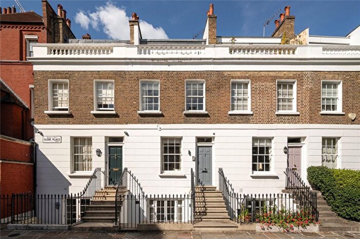 4 Bedroom Terraced House For Sale In Glebe Place, London, SW3