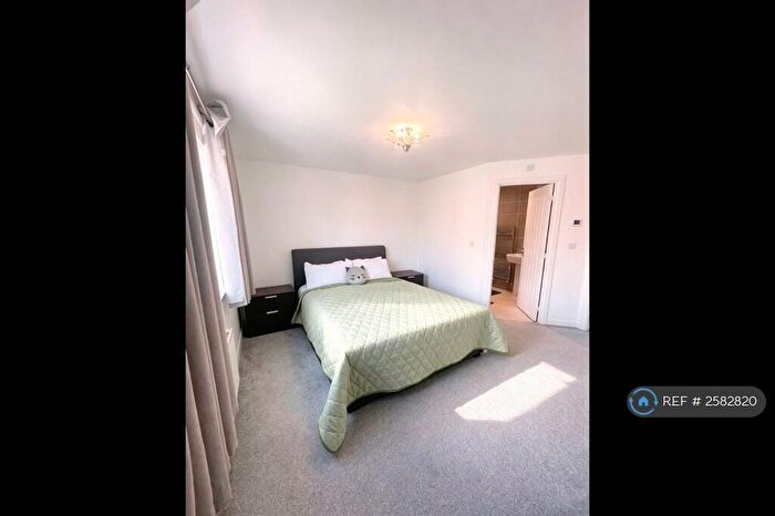 4 Bedroom Detached House To Rent In Heroes Drive, Birmingham, B29