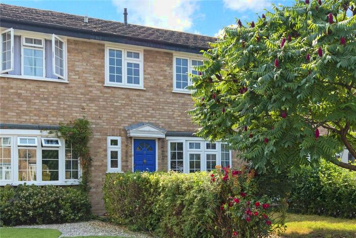 3 Bedroom Terraced House To Rent In Dunsmore Road, Walton-On-Thames, Surrey, KT12