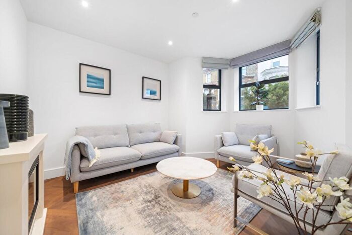 4 Bedroom House For Sale In Railton Road, SE24