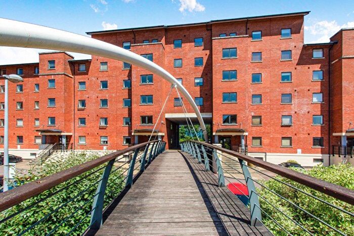 1 Bedroom Apartment To Rent In Henke Court, Cardiff Bay, CF10