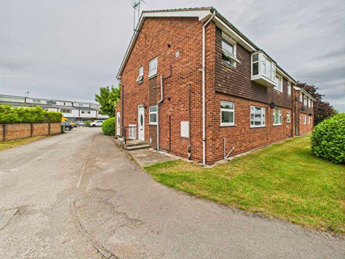 2 Bedroom Apartment To Rent In Greendale Court, Cottingham, HU16