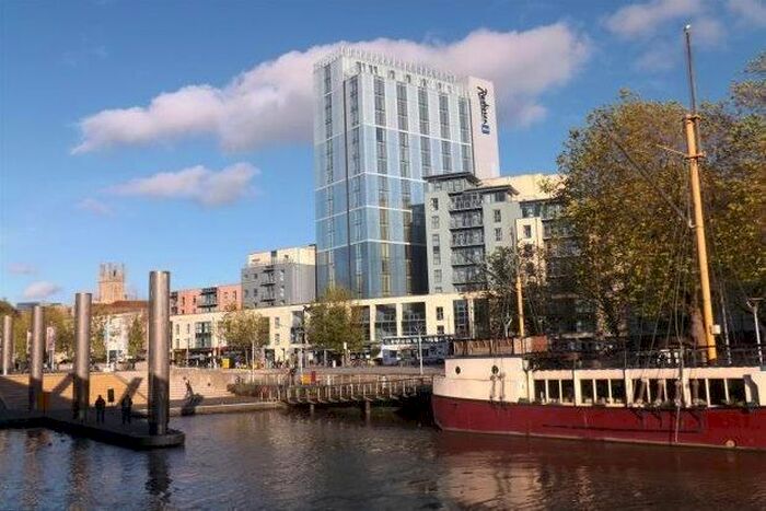 1 Bedroom Flat To Rent In Broad Quay, Bristol, BS1