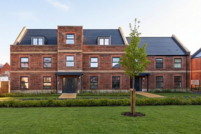 1 Bedroom Apartment For Sale In Church Farm, - Beckett Drive, Radley, Abingdon, OX14