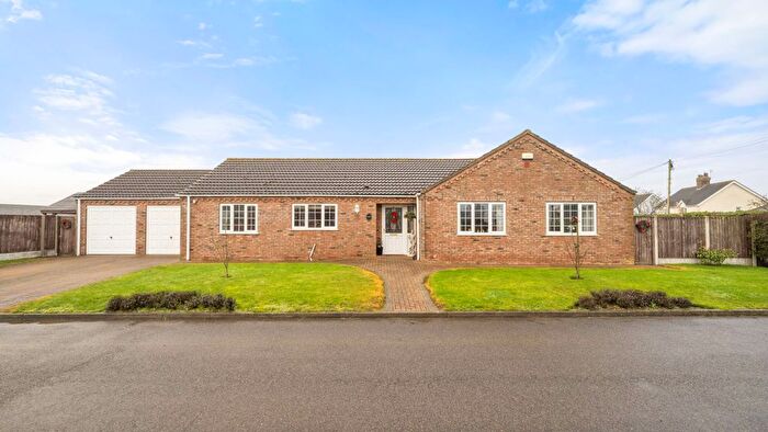 4 Bedroom Detached Bungalow For Sale In Beldings Close, Firsby, PE23