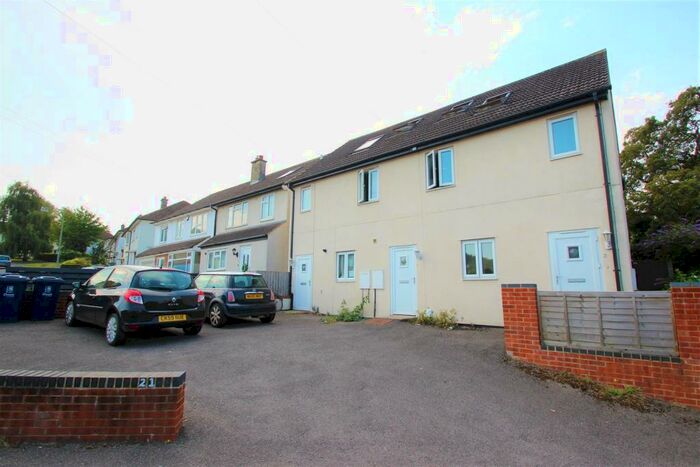 2 Bedroom Flat To Rent In Saxon Way, OX3