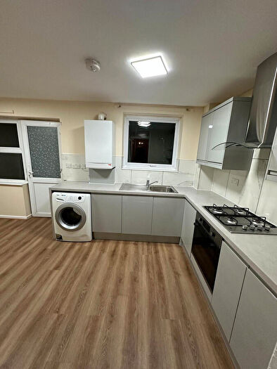 3 Bedroom Semi-Detached House To Rent In Canterbury Close, Basildon, SS14