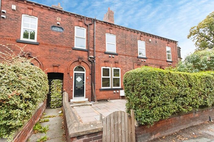 4 Bedroom Terraced House For Sale In Denby Dale Road, West Yorkshire, WF2