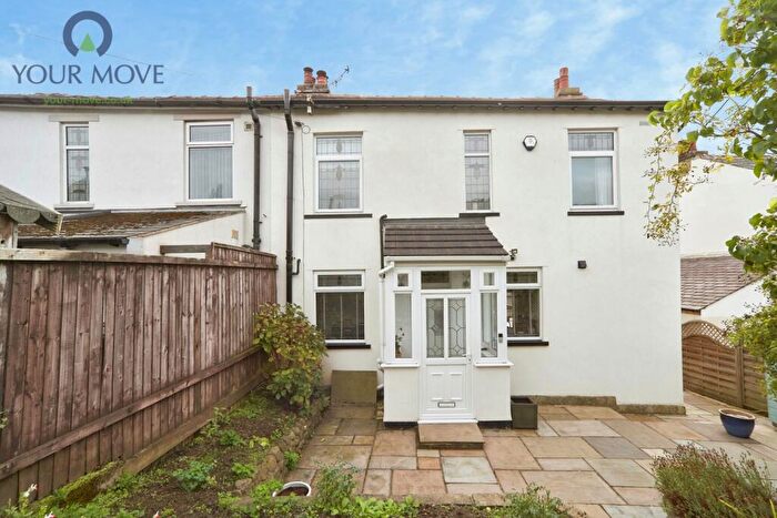 3 Bedroom Semi Detached House For Sale In Hospital Road, Riddlesden, Keighley, Bradford, BD20