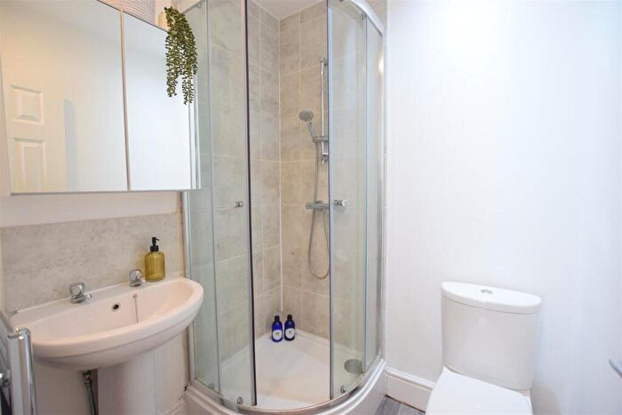 1 Bedroom Flat To Rent In Croft Street - Student Apartment - Available Now, F6