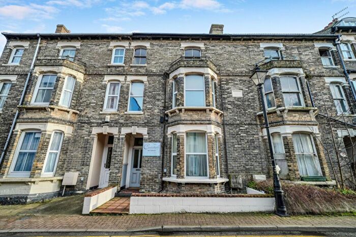 2 Bedroom Flat To Rent In Hans Place, Cromer, NR27