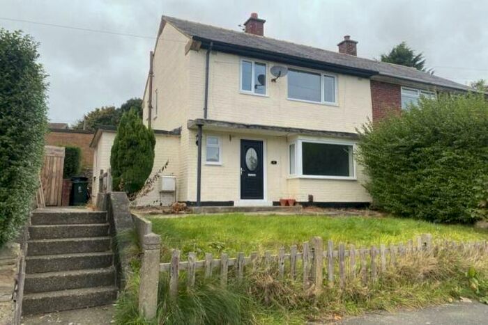 3 Bedroom House To Rent In Bracken Bank Avenue, Keighley, BD22