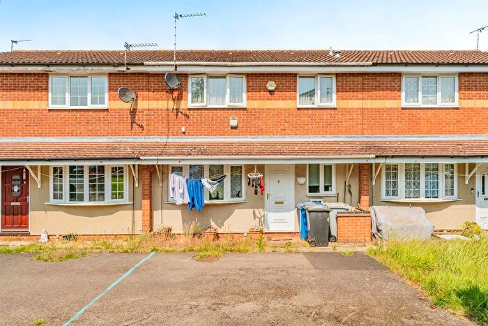 2 Bedroom Terraced House For Sale In Thirlmere Close, Kettering, NN16