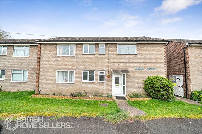 2 Bedroom Maisonette For Sale In Andover Road, Ludgershall, Andover, Wiltshire, SP11