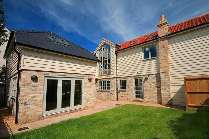 4 Bedroom Semi-Detached House To Rent In City Road, Cambridge, CB1