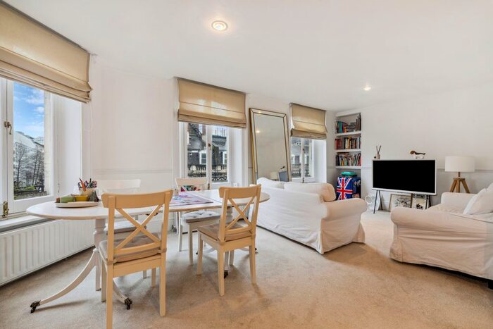 2 Bedroom Flat To Rent In Mandeville Place, Marylebone, W1U