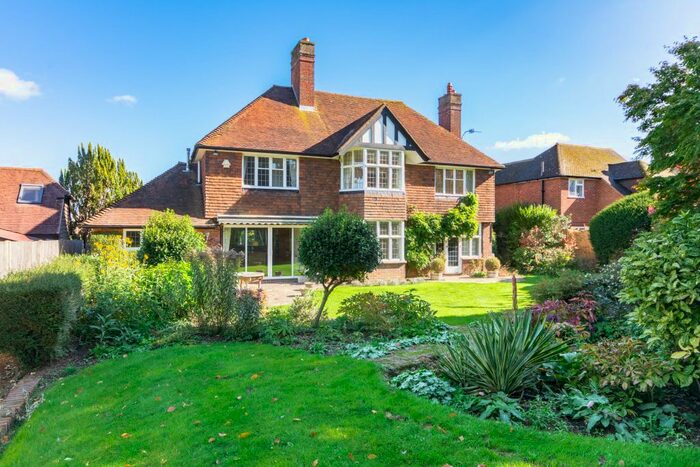 3 Bedroom Detached House For Sale In The Green, Sarratt, WD3