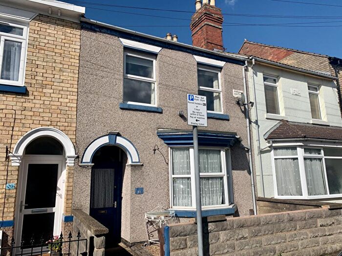 3 Bedroom Terraced House To Rent In William Street, Rugby, CV21