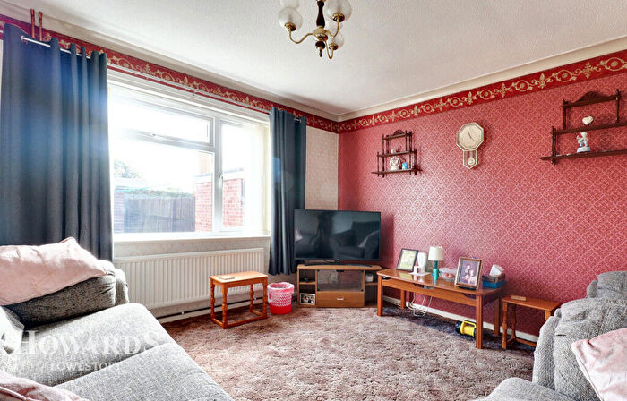 3 Bedroom End Of Terrace House For Sale In Broom Road, Lowestoft, NR32
