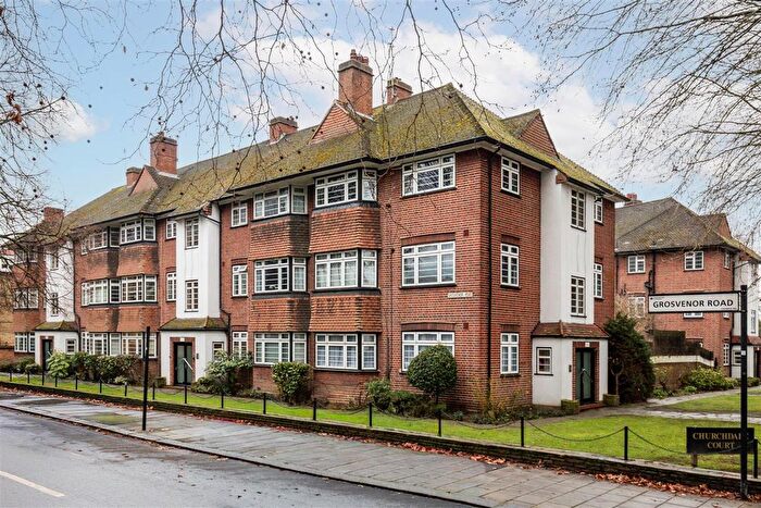 2 Bedroom Flat For Sale In Grosvenor Road, W4