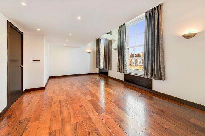 3 Bedroom Maisonette To Rent In Central Building, Matthew Parker Street, Westminster, London, SW1H