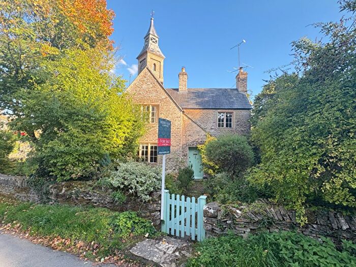 2 Bedroom End Terrace House For Sale In Eastleach, Cirencester, Gloucestershire, GL7