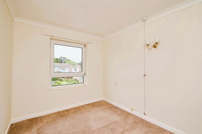 1 Bedroom Retirement Property To Rent In Cliff Court, Currie Road, Lake, Sandown, PO36