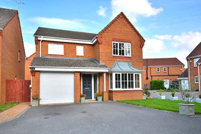 4 Bedroom Detached House For Sale In Noble Drive, Cawston, CV22