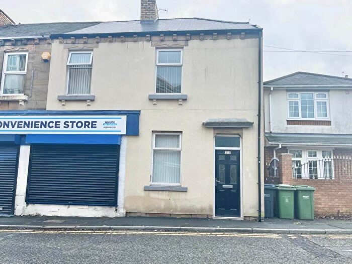 3 Bedroom Terraced House To Rent In Front St, Winlaton, NE21