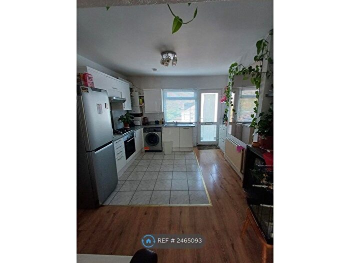 1 Bedroom Flat To Rent In Station Road, Harrow, HA1