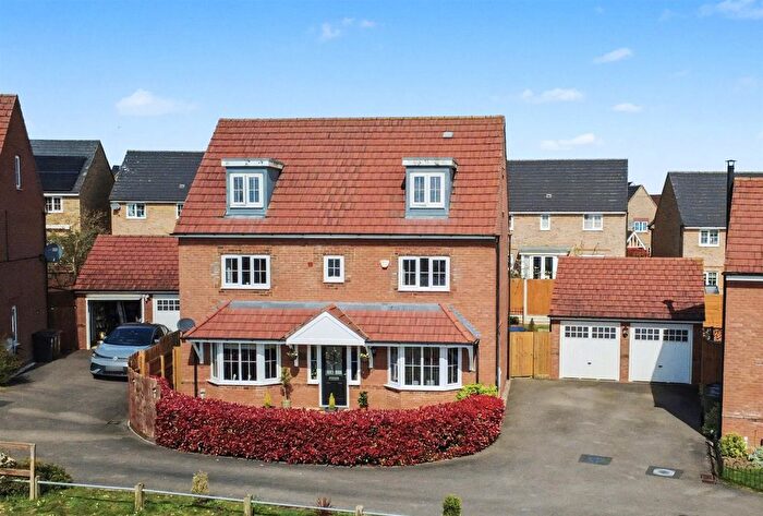 5 Bedroom Detached House For Sale In , Stanley Close, Corby, NN18