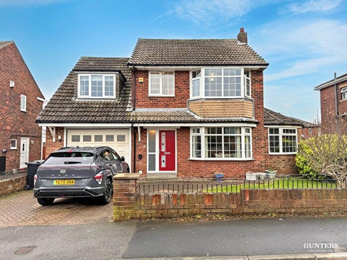 4 Bedroom Detached House For Sale In Manor Road, Soothill, Batley, WF17