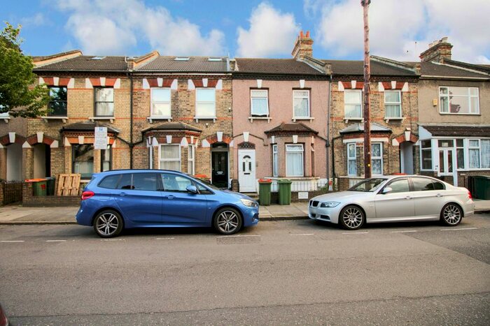 4 Bedroom Terraced House To Rent In Keogh Road, London, E15