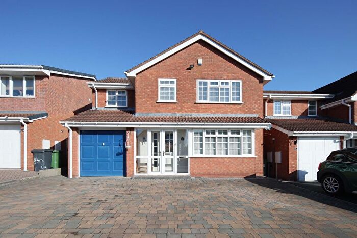 4 Bedroom Detached House For Sale In Smiths Way, Water Orton, B46