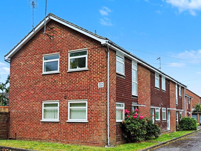 2 Bedroom Maisonette For Sale In Kendrick Road, Reading, RG1