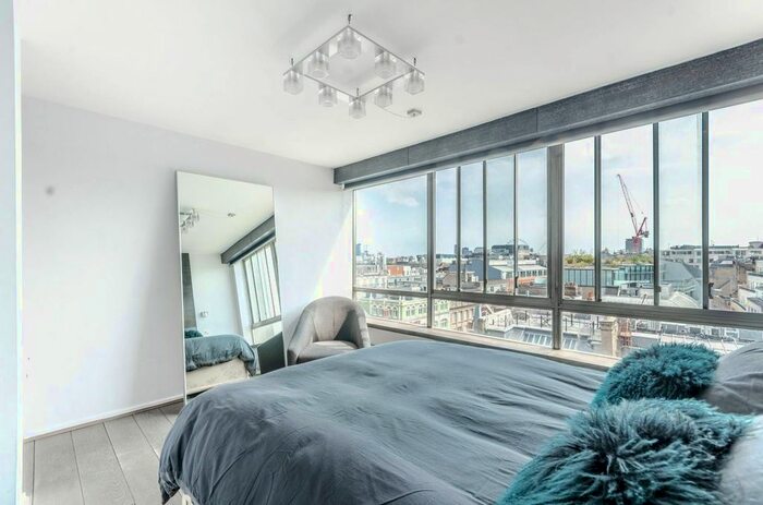 1 Bedroom Flat To Rent In Marshall Street, Soho, London, W1F