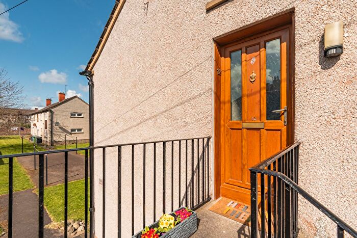 1 Bedroom Flat For Sale In Arbuthnot Road, Loanhead, EH20