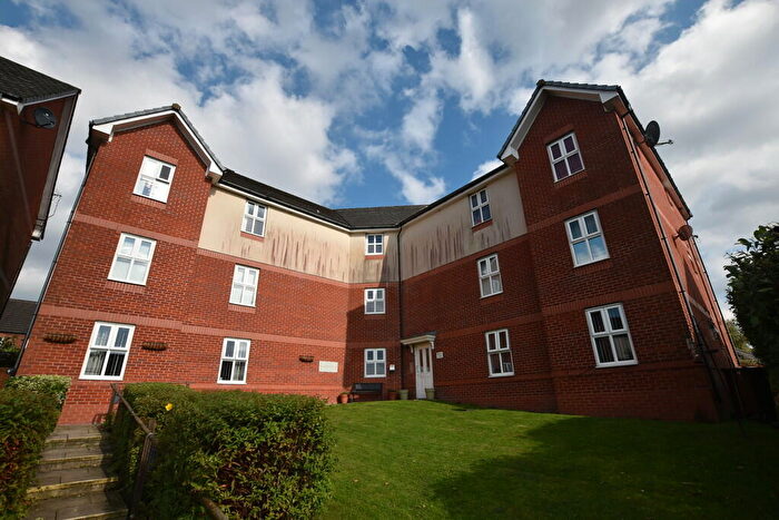 2 Bedroom Apartment To Rent In The Links, Hyde, SK14
