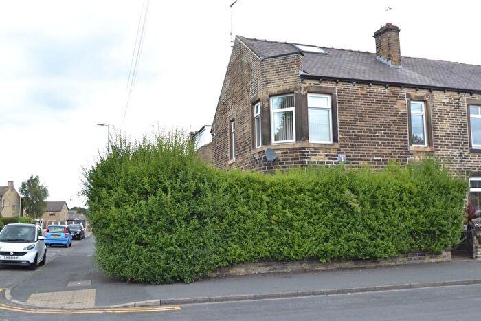 2 Bedroom Apartment For Sale In Woodsley Road, Idle, BD10