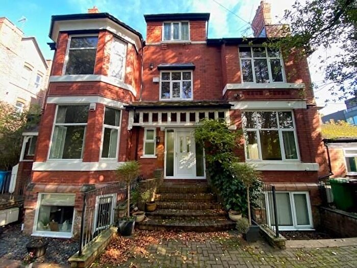 4 Bedroom Flat To Rent In Parkfield Road South, Didsbury, Manchester, M20