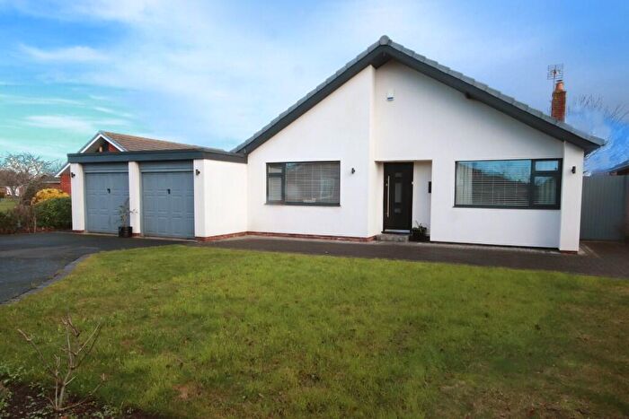 3 Bedroom Detached Bungalow For Sale In Ince Crescent, Liverpool, Merseyside, L37