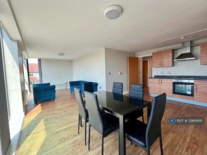 2 Bedroom Flat To Rent In Sankey St, Liverpool, L1