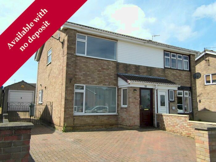 3 Bedroom Semi-Detached House To Rent In Kenilworth Road, Grantham, NG31