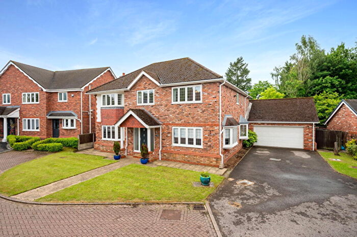 5 Bedroom Detached House For Sale In Detached Family Home, Bedrooms, Receptions And Bathrooms - Sq Ft, SK9