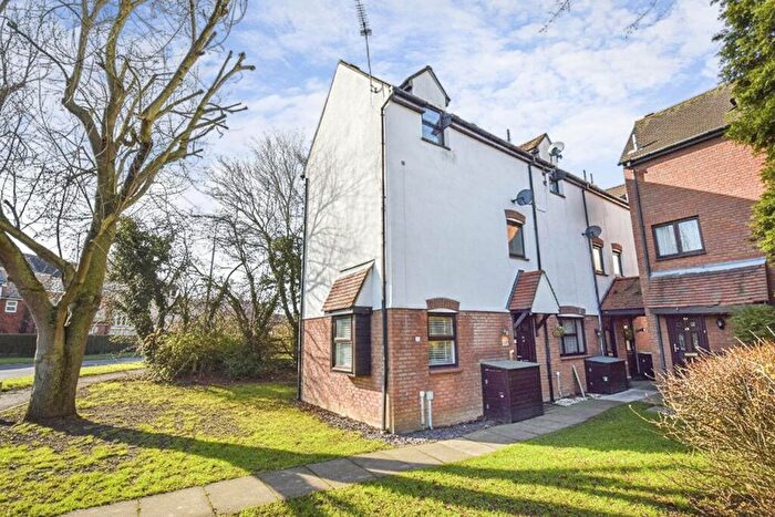 2 Bedroom End Of Terrace House For Sale In Melville Heath, South Woodham Ferrers, Chelmsford, CM3