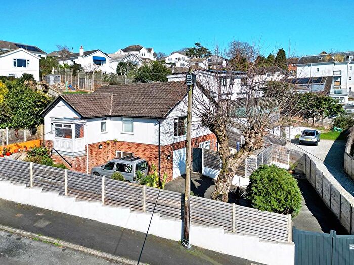 3 Bedroom Detached House For Sale In Maudlin Drive, Teignmouth, TQ14