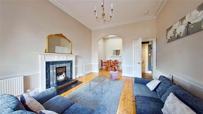 2 Bedroom Flat To Rent In Great King Street, Edinburgh, EH3